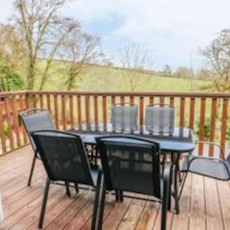 3 Bedroom Lodge With Hot Tub On Lovely Quiet Holiday Park In Cornwall Gunnislake 외부 사진