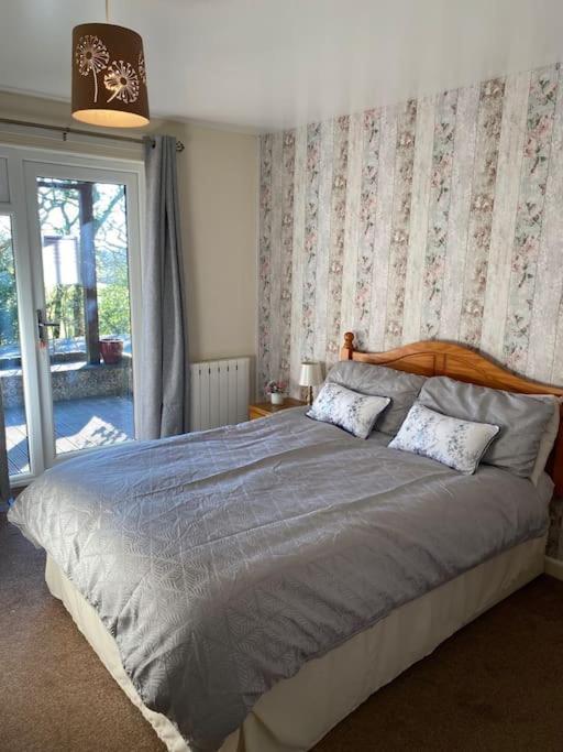 3 Bedroom Lodge With Hot Tub On Lovely Quiet Holiday Park In Cornwall Gunnislake 외부 사진