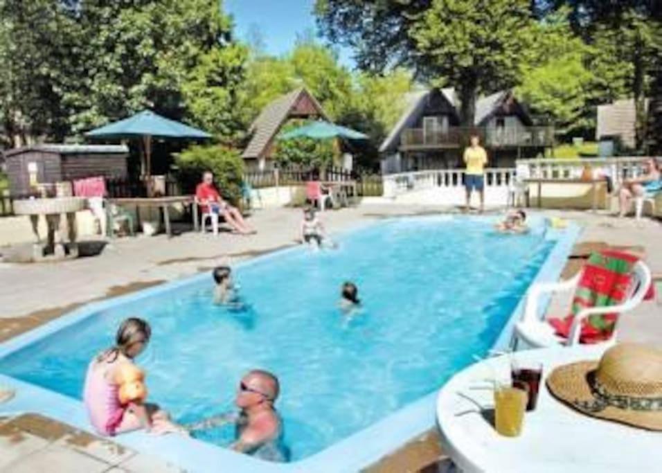 3 Bedroom Lodge With Hot Tub On Lovely Quiet Holiday Park In Cornwall Gunnislake 외부 사진