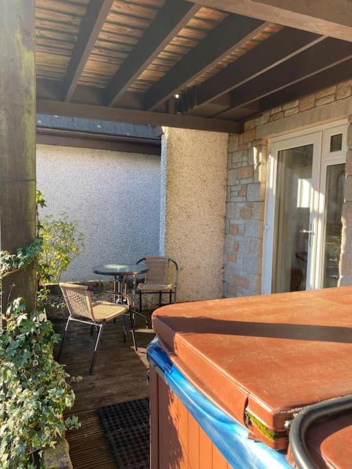 3 Bedroom Lodge With Hot Tub On Lovely Quiet Holiday Park In Cornwall Gunnislake 외부 사진